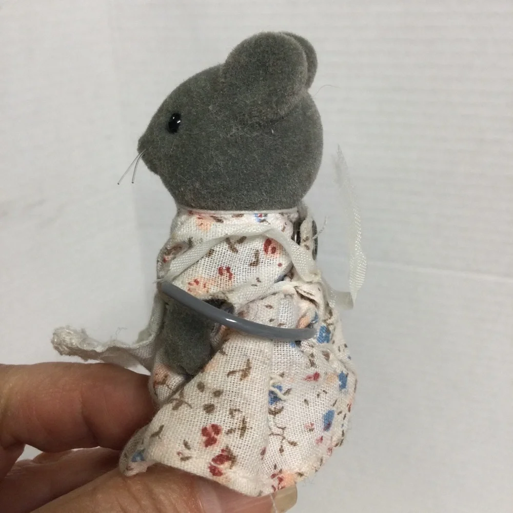 Sylvanian Families Calico Critters Vintage Thistlethorn Grey Mouse Dad & Mom